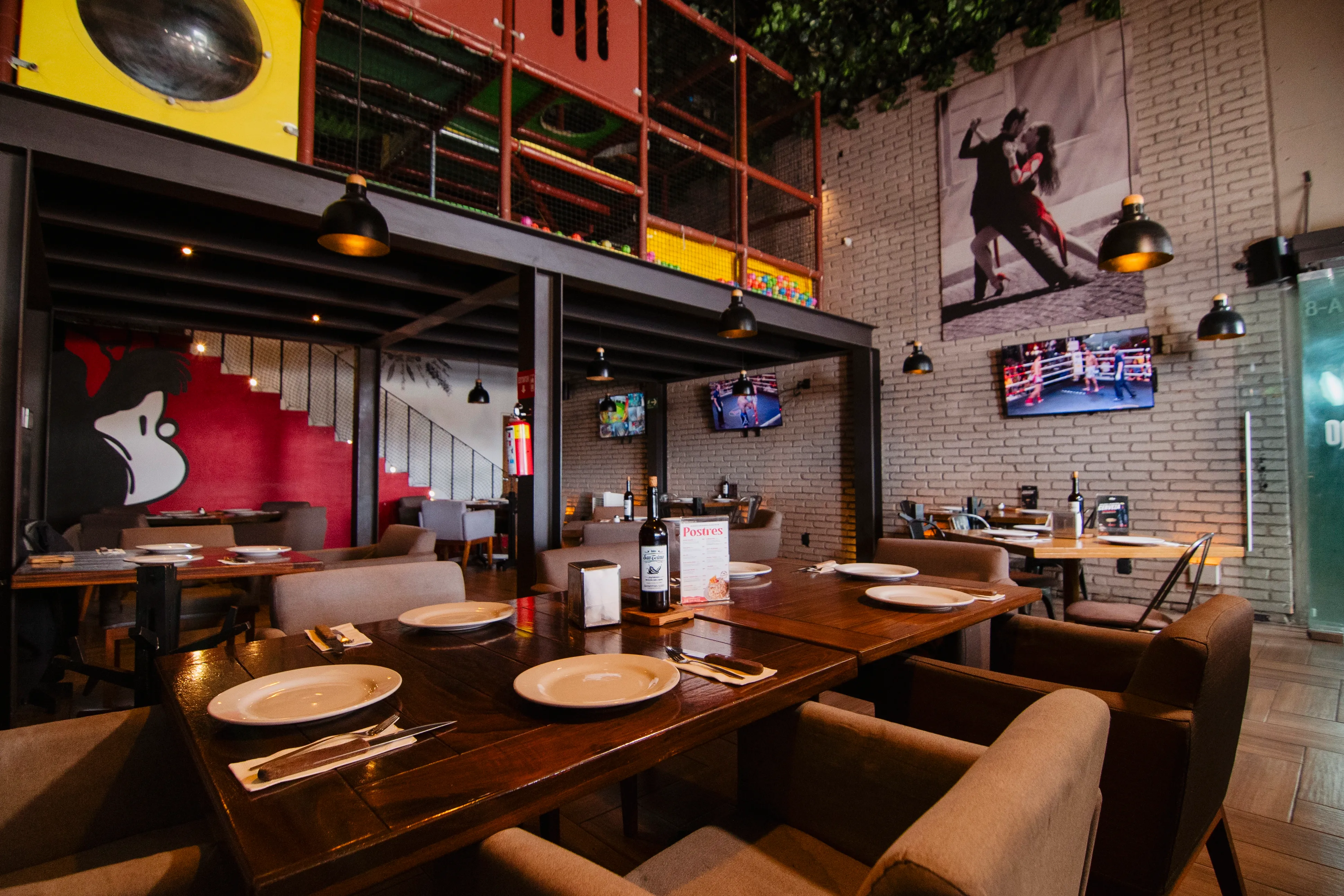 Rincón acogedor del salón de San Telmo en Guadalajara